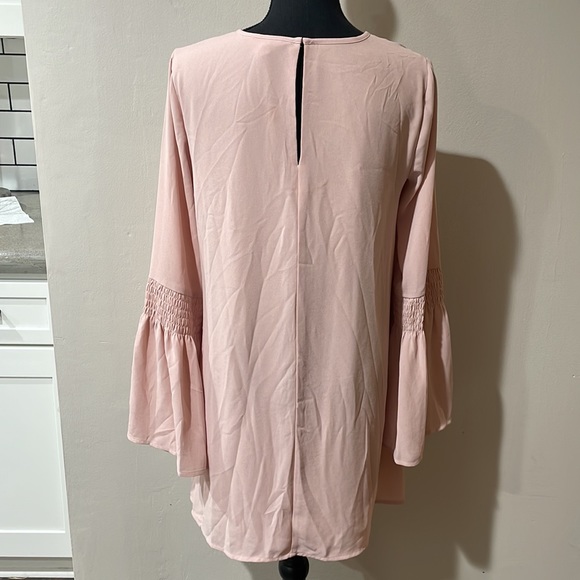 BCBGeneration baby pink long sleeve mini shift dress - Picture 3 of 5